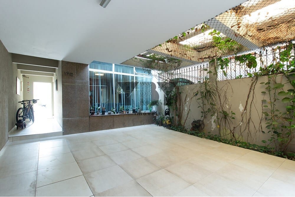 Casa à venda com 3 quartos, 189m² - Foto 18