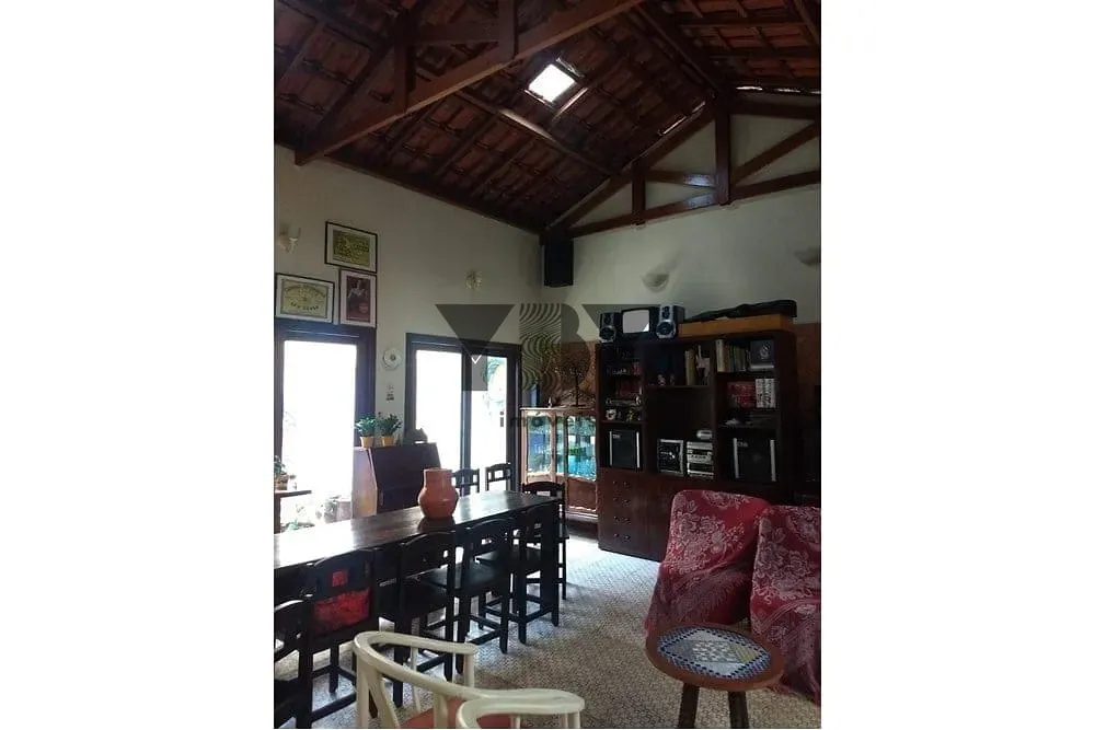 Casa, 3 quartos, 283 m² - Foto 3