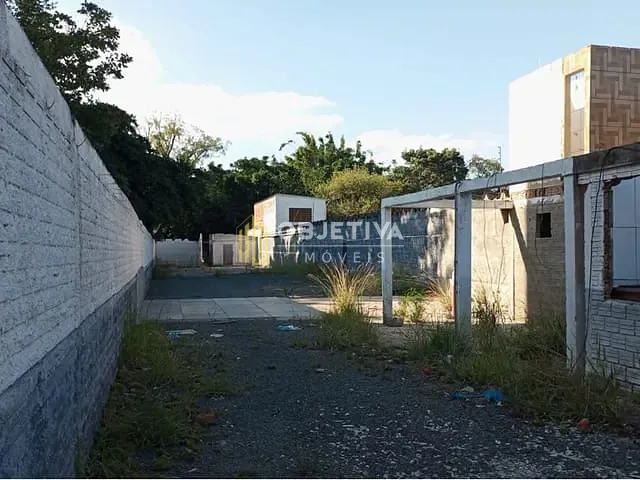 Terreno à venda, no bairro Jardim Sabará em Porto Alegre