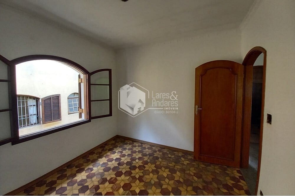 Casa à venda com 4 quartos, 377m² - Foto 21