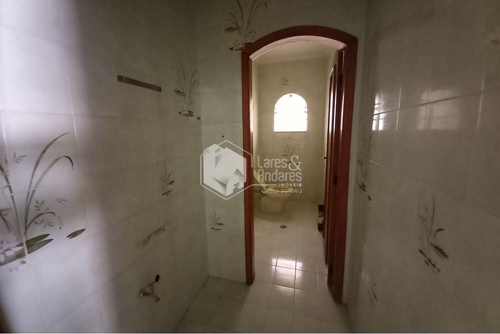 Casa à venda com 4 quartos, 377m² - Foto 5