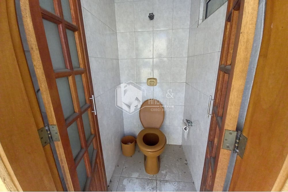 Casa à venda com 4 quartos, 377m² - Foto 16