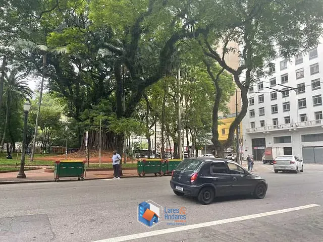 Apartamento 2 quartos e 1 banheiro, à venda, no bairro República em São Paulo