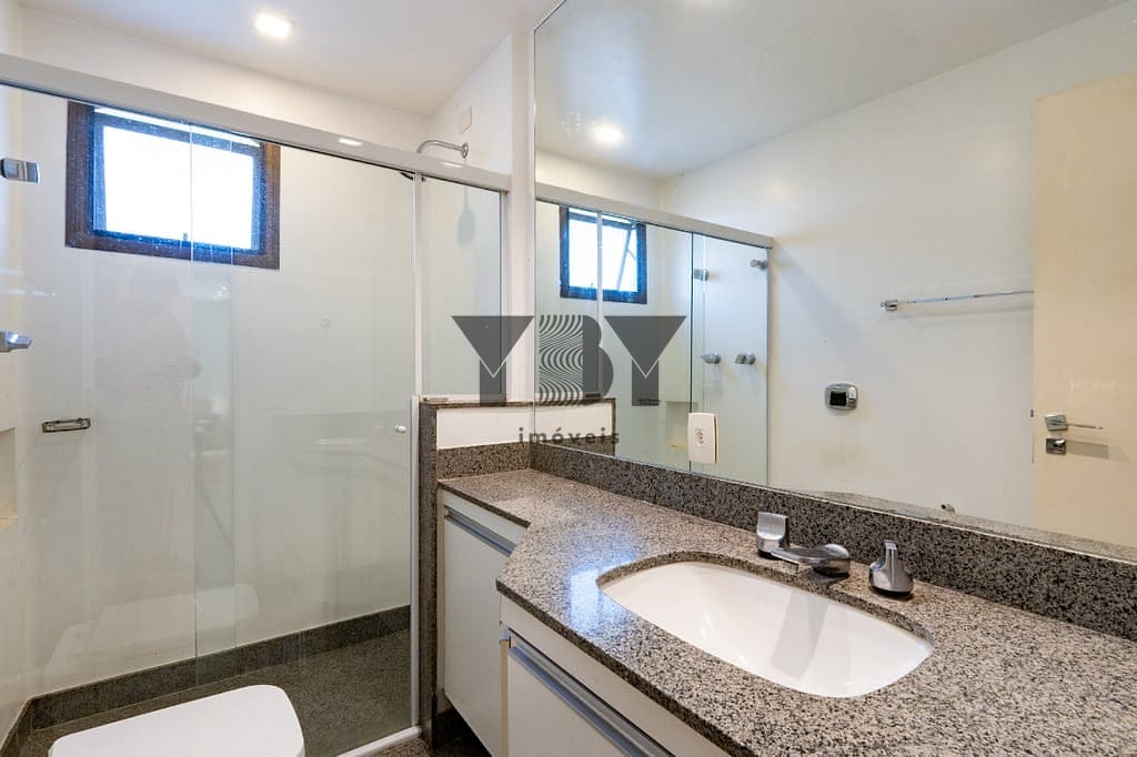 Apartamento à venda com 3 quartos, 232m² - Foto 11