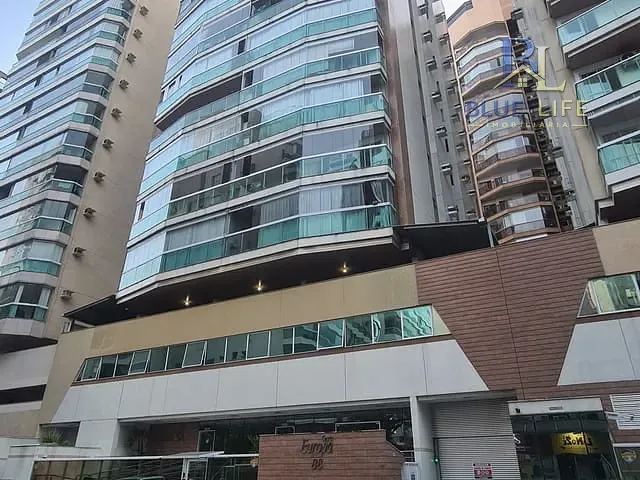 Apartamento 2 quartos e 2 banheiros, à venda, no bairro Itapuã em Vila Velha