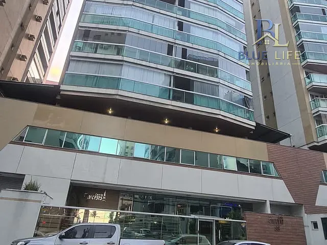 Apartamento 2 quartos e 2 banheiros, à venda, no bairro Itapuã em Vila Velha
