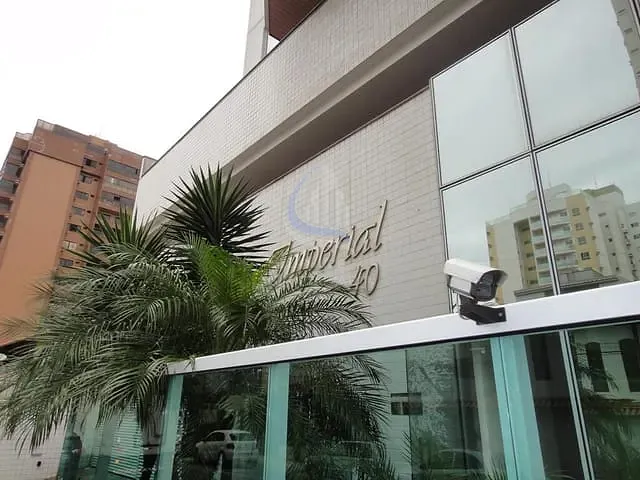 Apartamento 3 quartos e 2 banheiros, à venda, no bairro Praia da Costa em Vila Velha