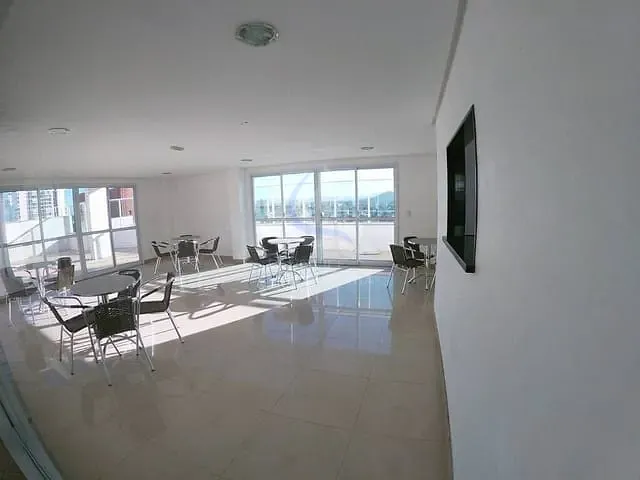 Apartamento 3 quartos e 2 banheiros, à venda, no bairro Praia da Costa em Vila Velha