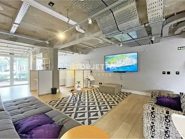 Studio 1 quarto e 1 banheiro, à venda, no bairro Santa Cecília em Porto Alegre
