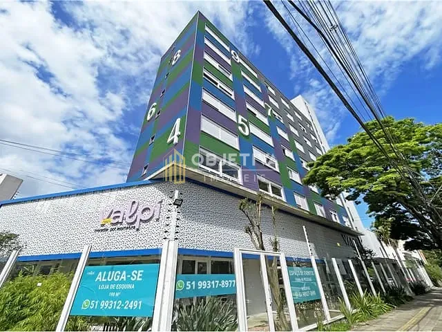 Studio 1 quarto e 1 banheiro, à venda, no bairro Santa Cecília em Porto Alegre