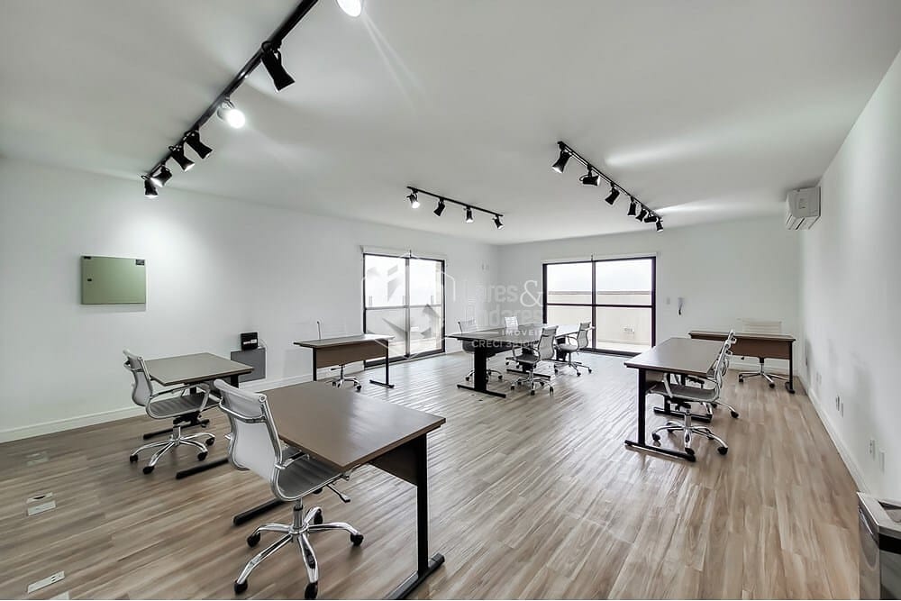 Apartamento à venda com 2 quartos, 55m² - Foto 18