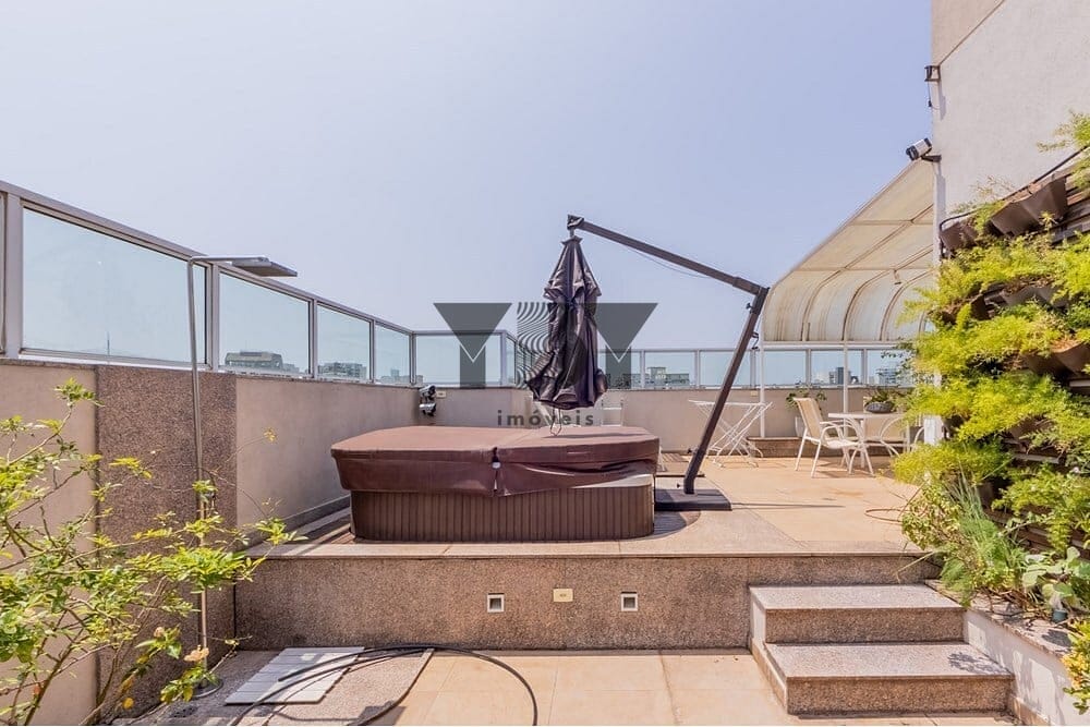 Cobertura à venda com 4 quartos, 350m² - Foto 31