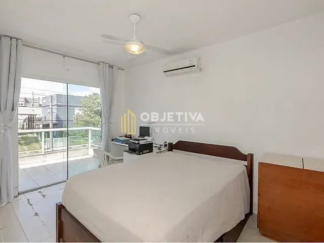 Casa 4 quartos e 4 banheiros, à venda, no bairro Lomba do Pinheiro em Porto Alegre