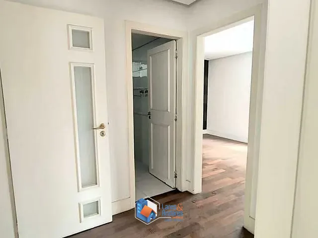 Apartamento 3 quartos e 3 banheiros, à venda, no bairro Itaim Bibi em São Paulo