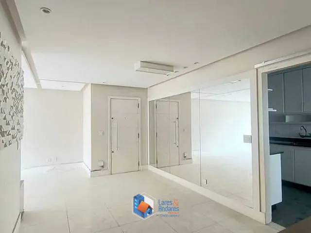 Apartamento 3 quartos e 3 banheiros, à venda, no bairro Itaim Bibi em São Paulo