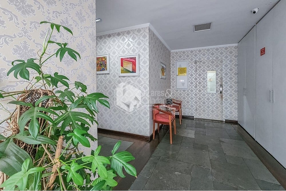 Apartamento à venda com 2 quartos, 56m² - Foto 2
