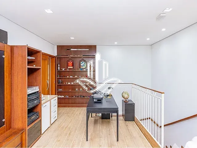Casa 4 quartos e 5 banheiros, à venda, no bairro Alto da Boa Vista em São Paulo