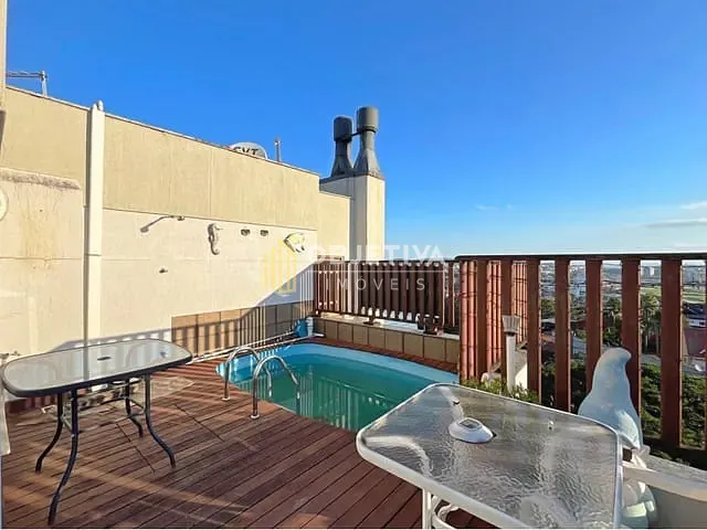 Cobertura / Penthouse 1 quarto e 2 banheiros, à venda, no bairro Cristal em Porto Alegre