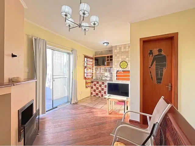 Cobertura / Penthouse 1 quarto e 2 banheiros, à venda, no bairro Cristal em Porto Alegre