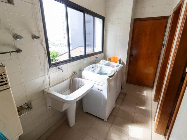 Foto do Apartamento - Apartamento à venda 3 Quartos 2 Suites 2 Vagas 147M² Campo Belo São Paulo - SP | Lares e Andares Imóveis