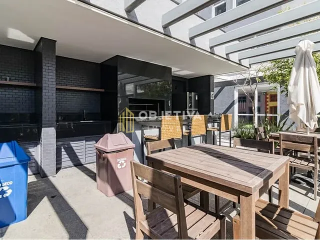 Apartamento 2 quartos e 5 banheiros, à venda, no bairro Jardim Lindóia em Porto Alegre