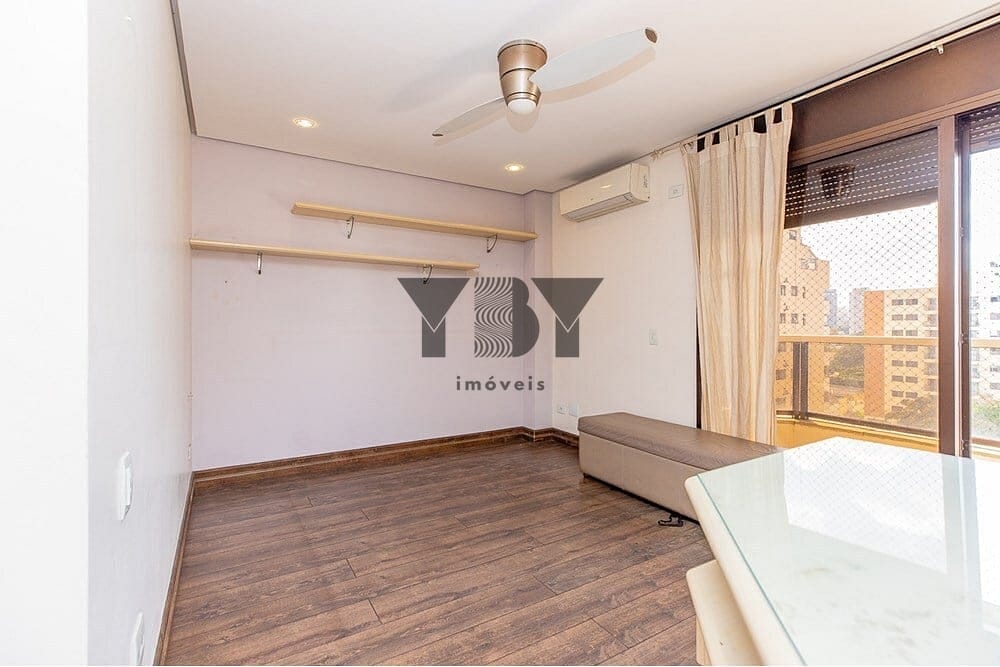 Apartamento à venda com 4 quartos, 200m² - Foto 43