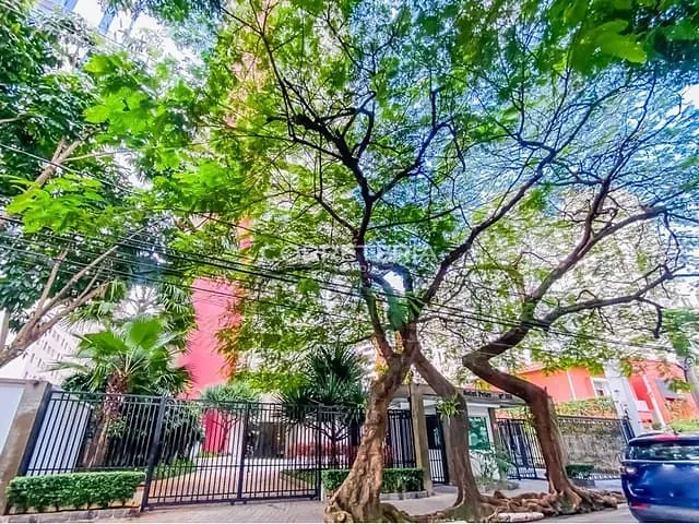 Apartamento 4 quartos e 6 banheiros, à venda, no bairro Moema em São Paulo