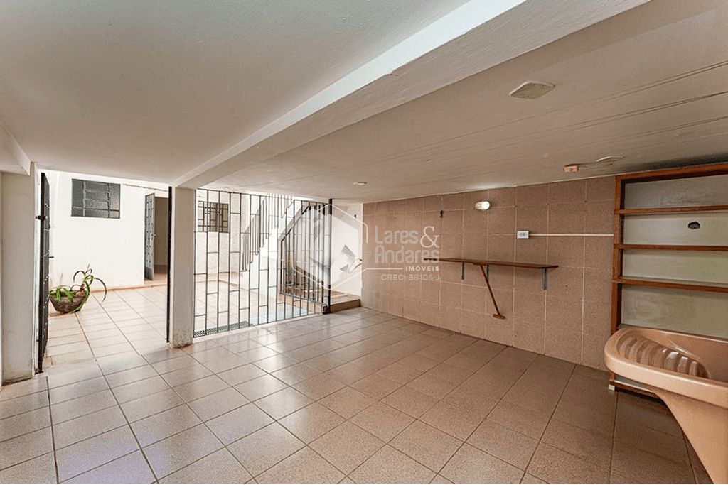 Casa à venda com 2 quartos, 225m² - Foto 15