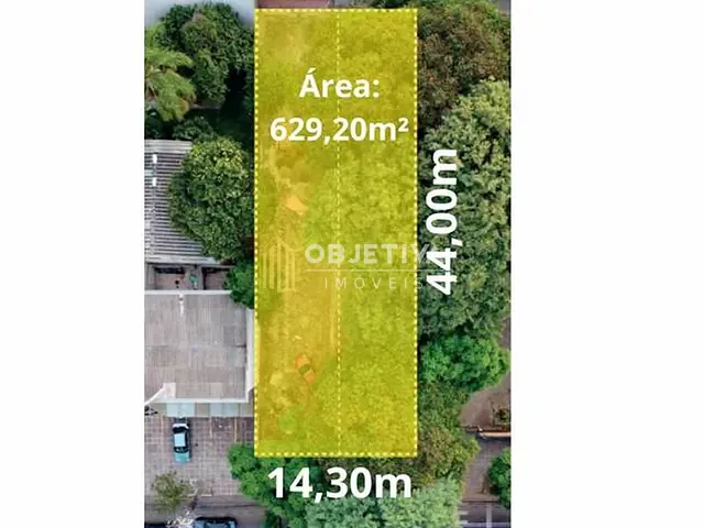 Terreno à venda, no bairro Floresta em Porto Alegre