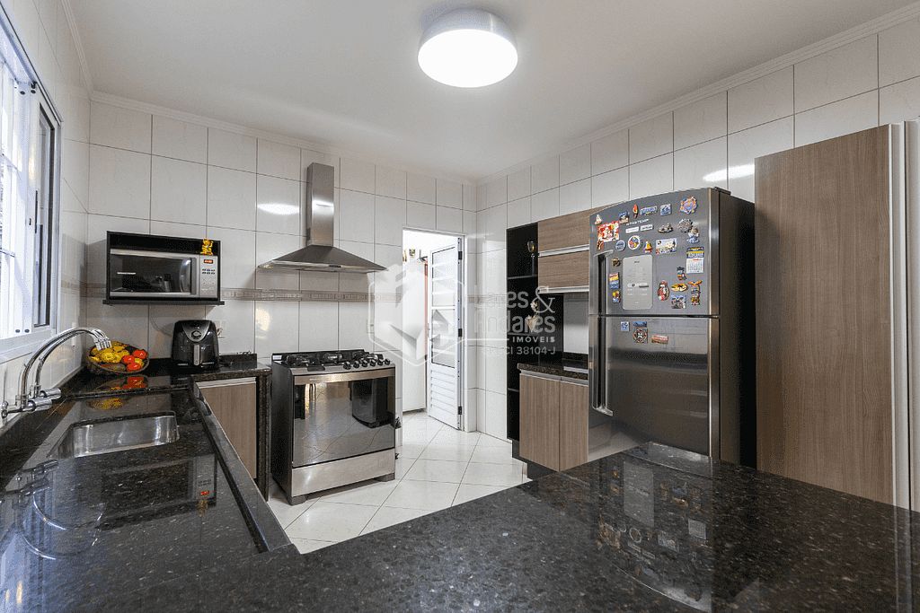 Casa à venda com 3 quartos, 299m² - Foto 26