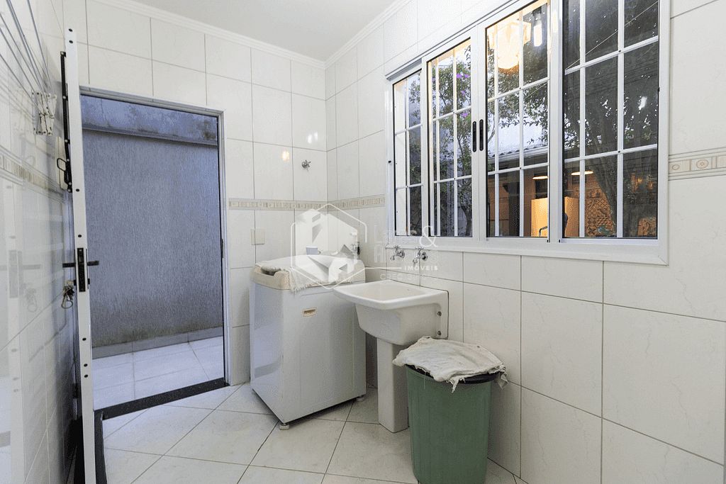 Casa à venda com 3 quartos, 299m² - Foto 40