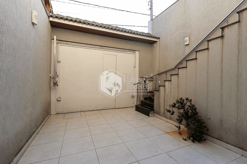 Casa à venda com 3 quartos, 299m² - Foto 24