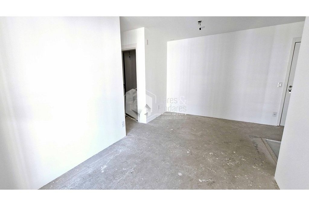 Apartamento à venda com 2 quartos, 65m² - Foto 46