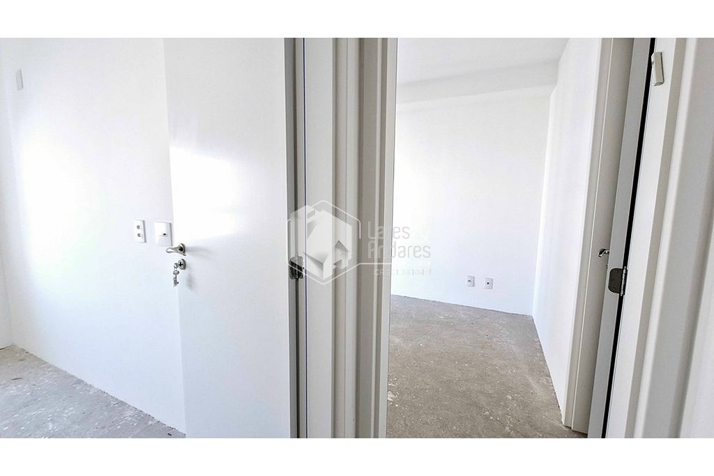 Apartamento à venda com 2 quartos, 65m² - Foto 58