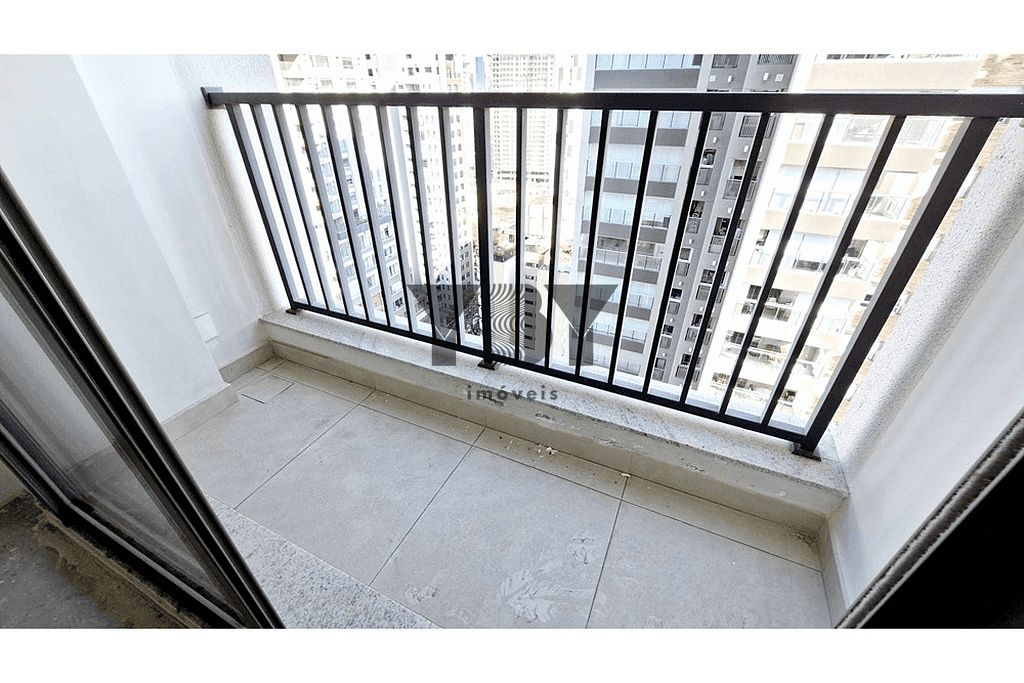 Apartamento à venda com 2 quartos, 65m² - Foto 2