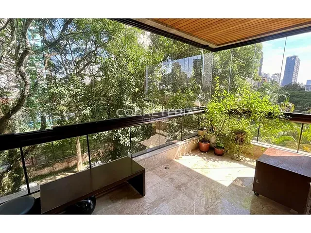 Apartamento 4 quartos e 6 banheiros, à venda, no bairro Campo Belo em São Paulo