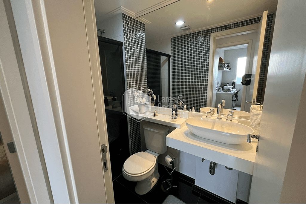 Apartamento à venda com 2 quartos, 62m² - Foto 40