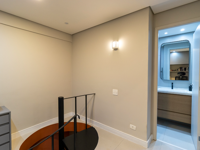 Foto do Cobertura / Penthouse - Cobertura Duplex à venda 2 Quartos 1 Suite 1 Vaga 58M² Moema São Paulo - SP | Lares e Andares Imóveis