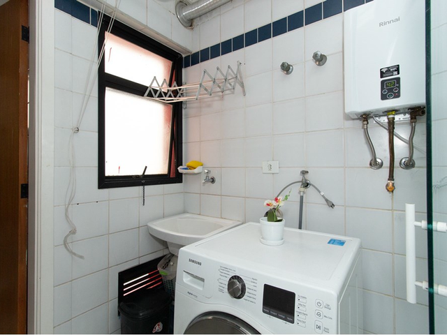 Foto do Apartamento - Apartamento à venda 2 Quartos 1 Suite 2 Vagas 72M² Moema São Paulo - SP | Lares e Andares Imóveis