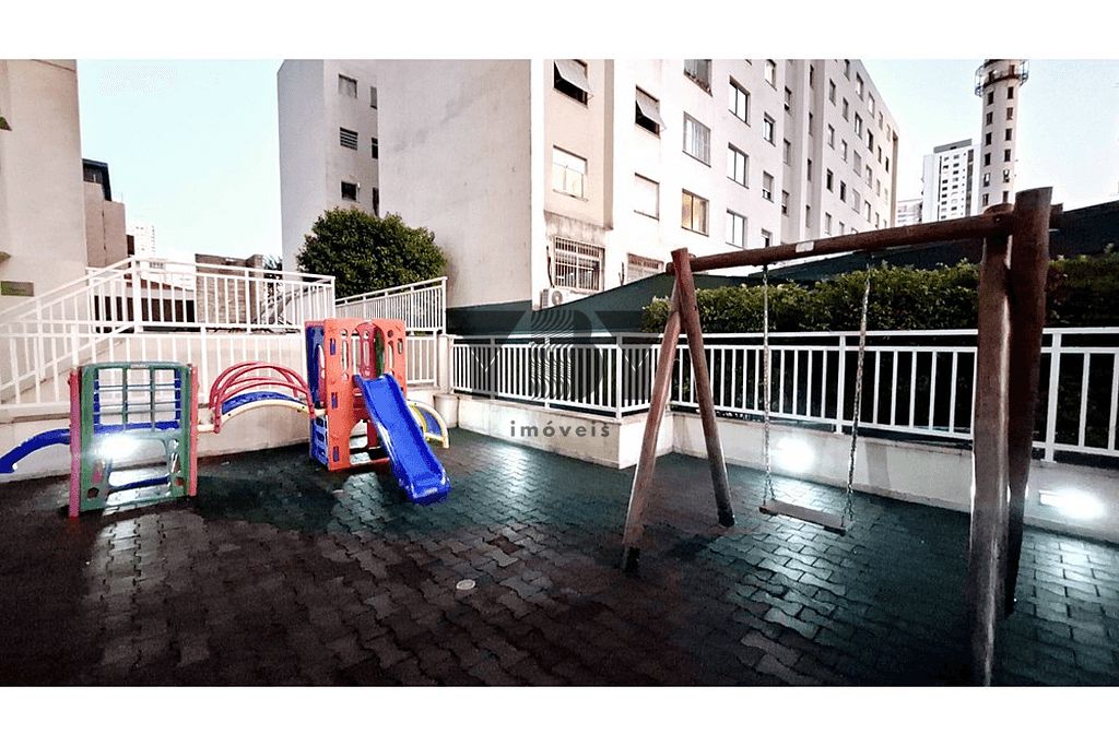 Apartamento à venda com 3 quartos, 96m² - Foto 2