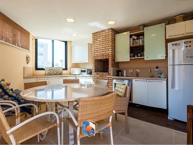 Cobertura / Penthouse 3 quartos e 4 banheiros, à venda, no bairro Indianópolis em São Paulo