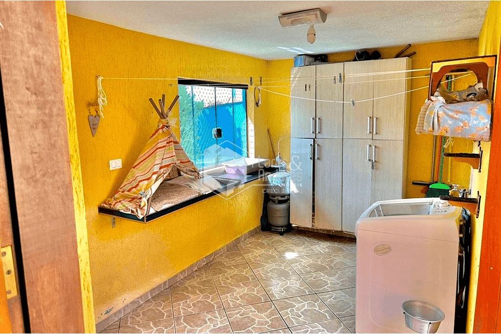 Casa à venda com 3 quartos, 70m² - Foto 30