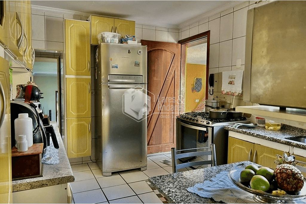 Casa à venda com 3 quartos, 70m² - Foto 25
