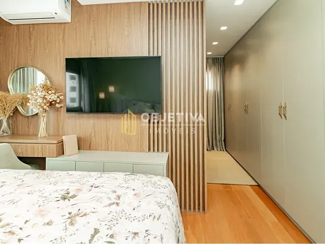 Apartamento 3 quartos e 5 banheiros, à venda, no bairro Menino Deus em Porto Alegre