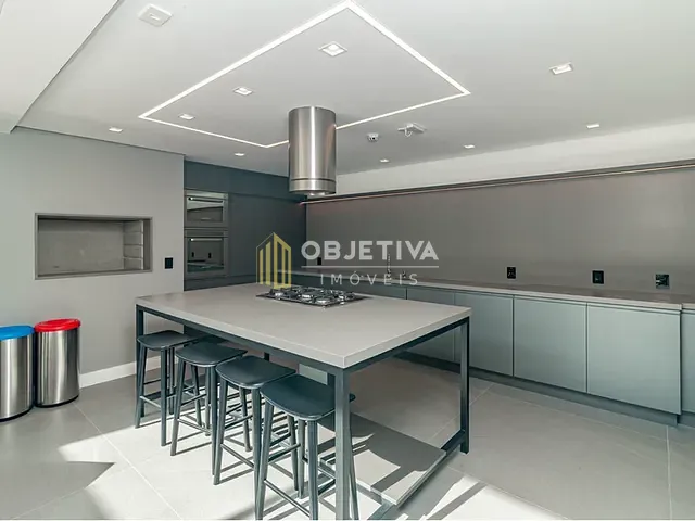Apartamento 3 quartos e 5 banheiros, à venda, no bairro Menino Deus em Porto Alegre