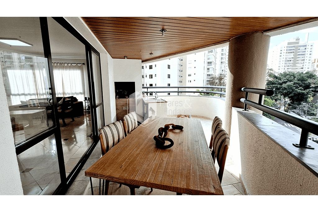 Apartamento à venda com 3 quartos, 167m² - Foto 35
