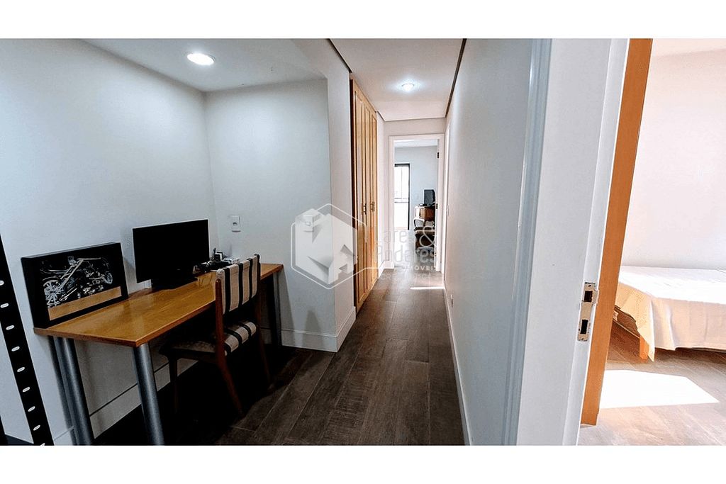 Apartamento à venda com 3 quartos, 167m² - Foto 4