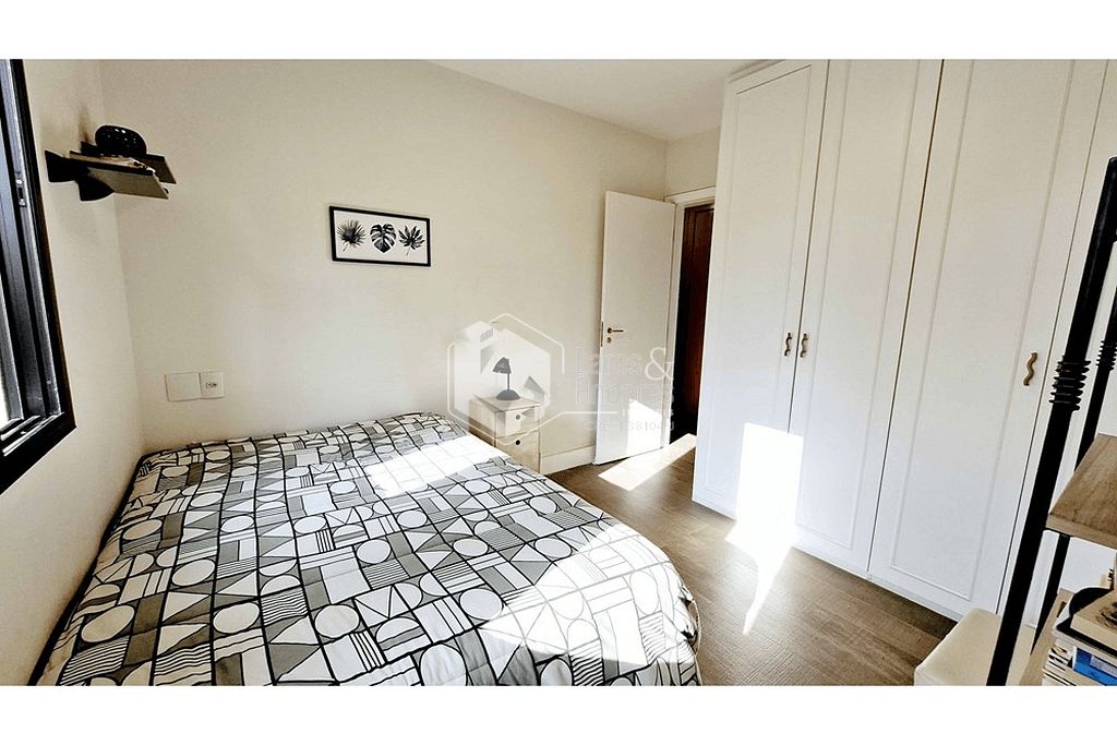 Apartamento à venda com 3 quartos, 167m² - Foto 6