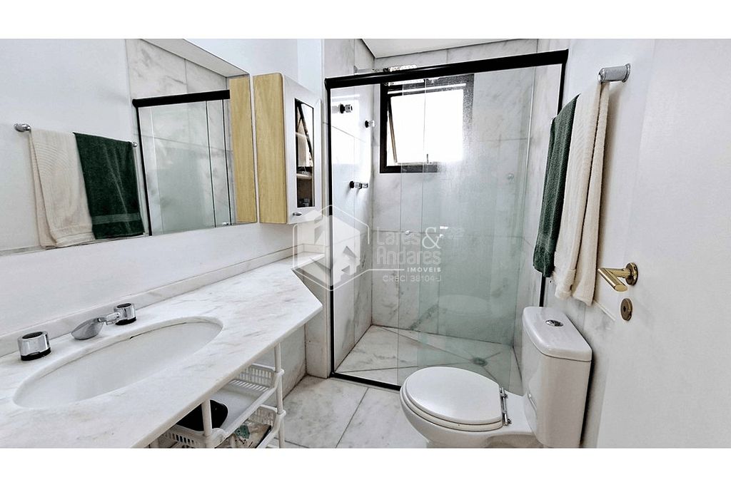 Apartamento à venda com 3 quartos, 167m² - Foto 7