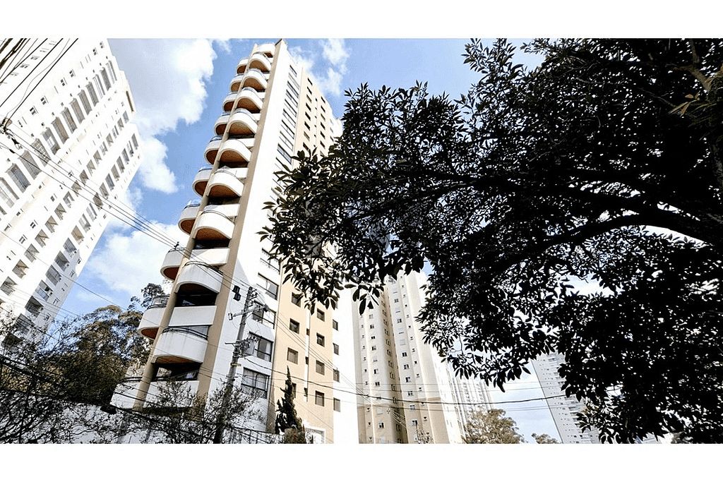 Apartamento à venda com 3 quartos, 167m² - Foto 24